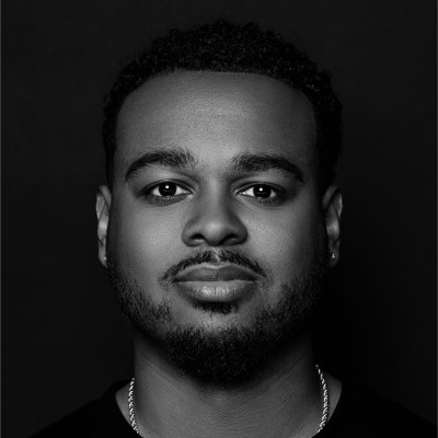Markese Straughter headshot